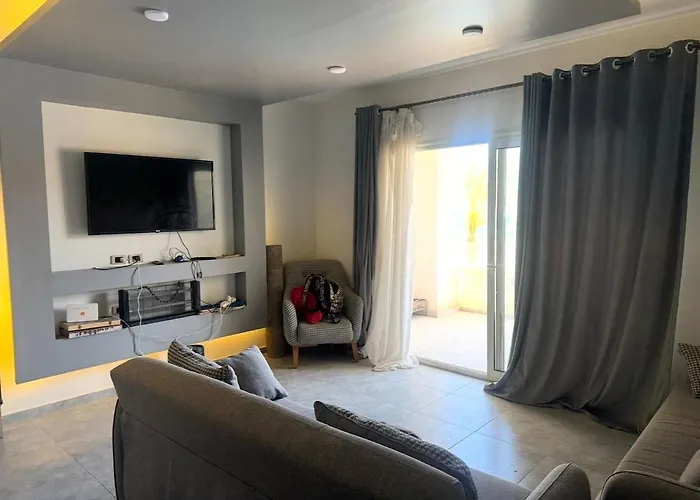 The Groove Modern With View Chalet *
